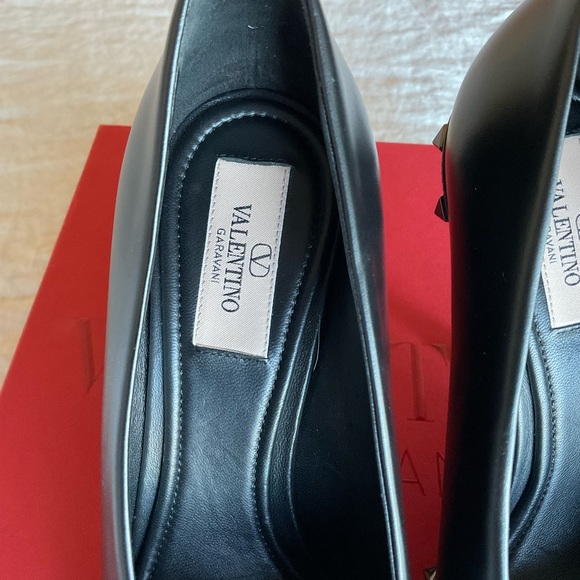 Valentino Caravani stiletto Rockstud pumps - Picture 14 of 15